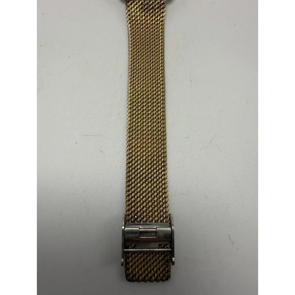 Pulsar Y100-5179 New Battery Mens Watch 26MM 8.5